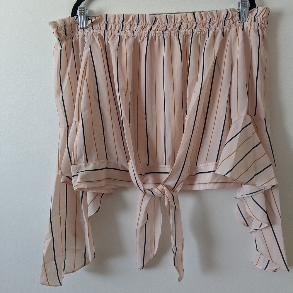 Essue Pink striped offshoulder top with bell sleev
